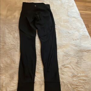 Women's Lululemon Black jogger Leggings sz 4  mesh open on sides. No tag .